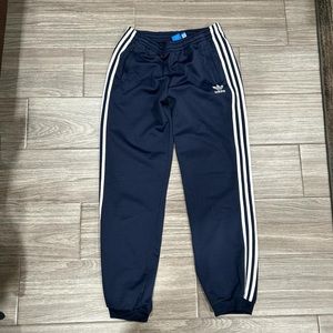 ADIDAS SWEATS